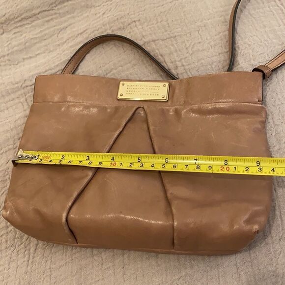 MARC by Marc Jacobs crossbody leather bag . - Picture 8 of 11